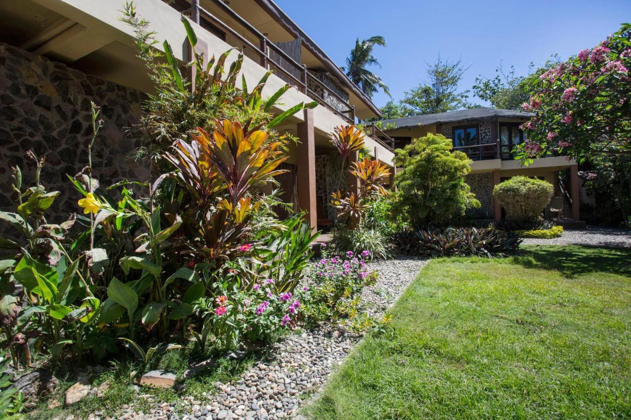 Reef Retreat Resort Balabag  Exterior foto